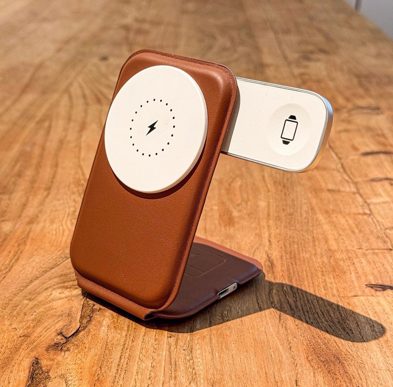 3 - in - 1 Wireless Charging Station - Multi - Device Fast Charger - BeyoutifulSpot®